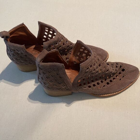 JEFFREY CAMPBELL Taggart Cutout Suede Leather Bootie Women's size 8.5 - Picture 4 of 11